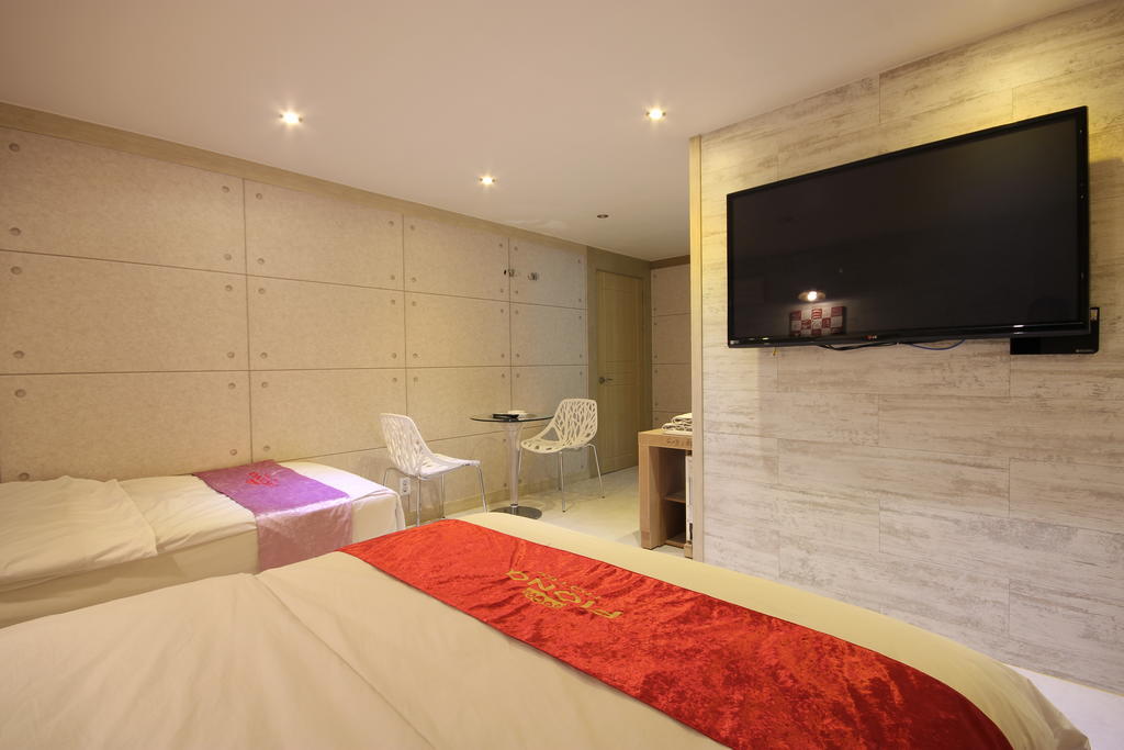 Fiona Hotel Seul Quarto foto