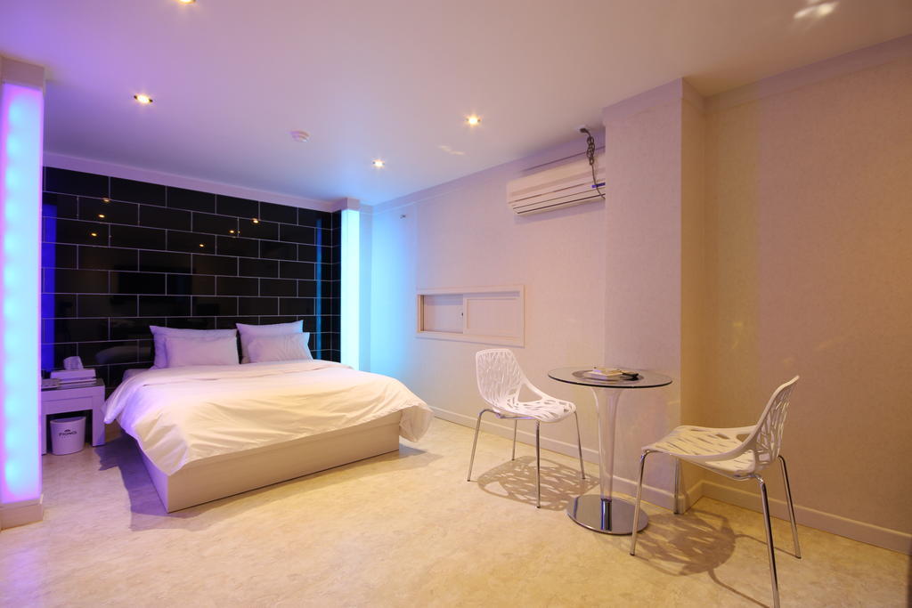 Fiona Hotel Seul Quarto foto
